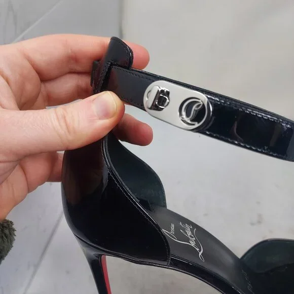 CHRISTIAN LOUBOUTIN Lock Patent Ankle Strap Pump - Picture 4 of 11